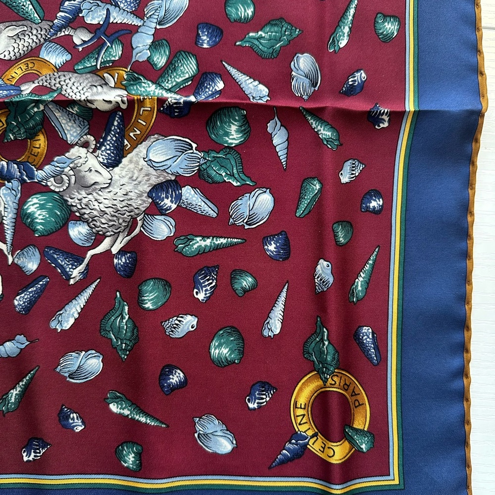 15x15 CELINE Paris 100% Silk Vintage Seashell Scarf with Box - Picture 6 of 12